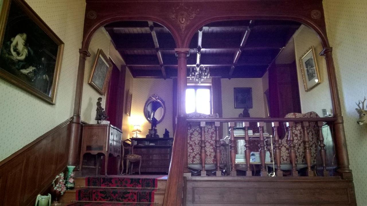 Chateau De La Vernede, La Grande Vernede Saint-Rémy-de-Chargnat 外观 照片