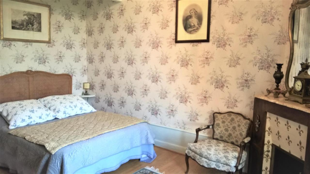 Chateau De La Vernede, La Grande Vernede Saint-Rémy-de-Chargnat 外观 照片