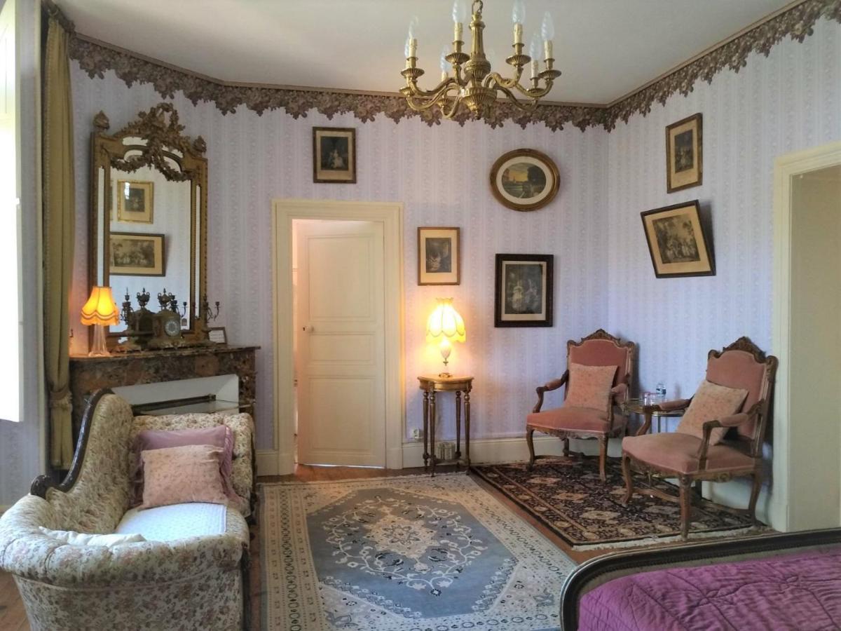 Chateau De La Vernede, La Grande Vernede Saint-Rémy-de-Chargnat 外观 照片