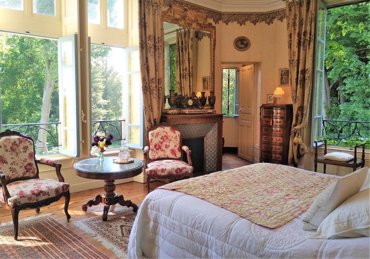 Chateau De La Vernede, La Grande Vernede Saint-Rémy-de-Chargnat 外观 照片
