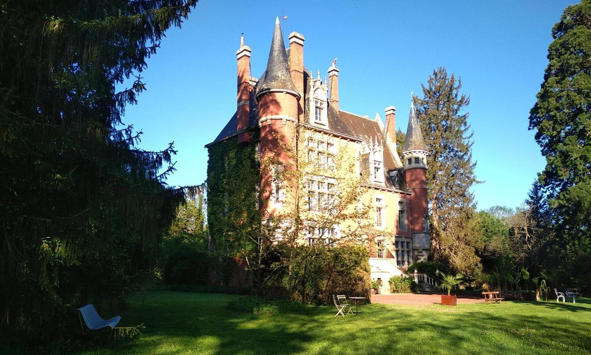 Chateau De La Vernede, La Grande Vernede Saint-Rémy-de-Chargnat 外观 照片